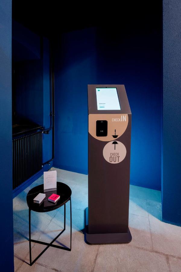 The Lubo - Self Check-In Hotel Lucerne Bagian luar foto
